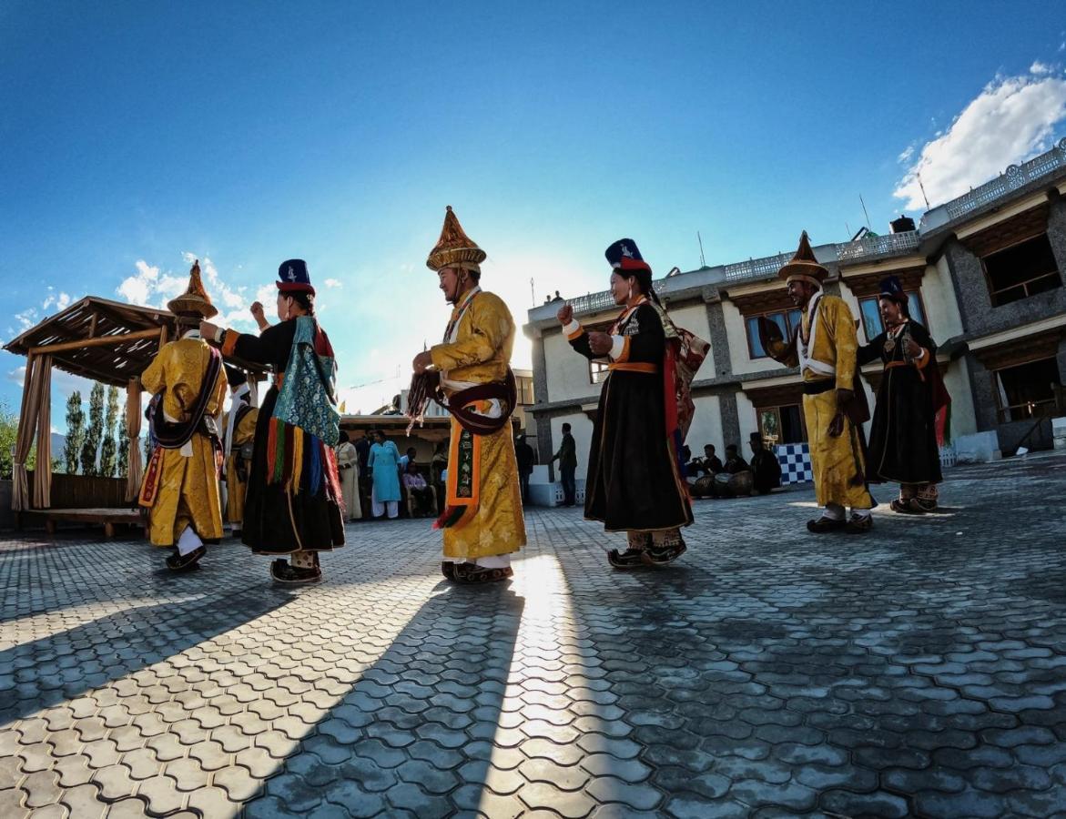 Cho Palace Leh Exteriör bild